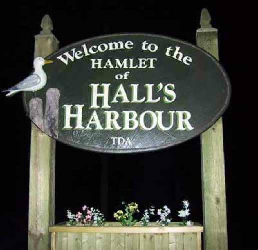 halls-harbour_2.jpg